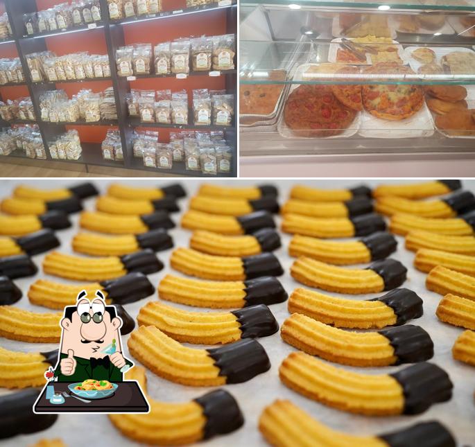 Tra le varie cose da Dolce Forno si possono trovare la cibo e interni