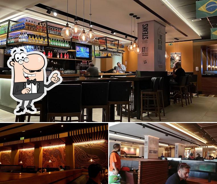 O interior do Restaurante Outback Steakhouse