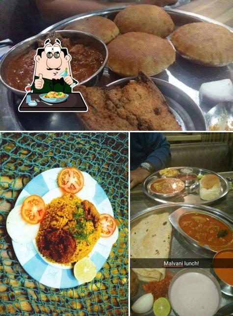Meals at Acharekar's Malvan Katta