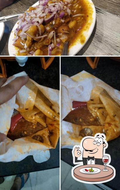 Meals at Dyal Sweets & Bakery