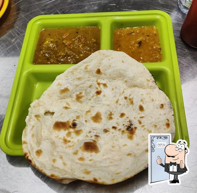 Look at this photo of Speedy Food Corner