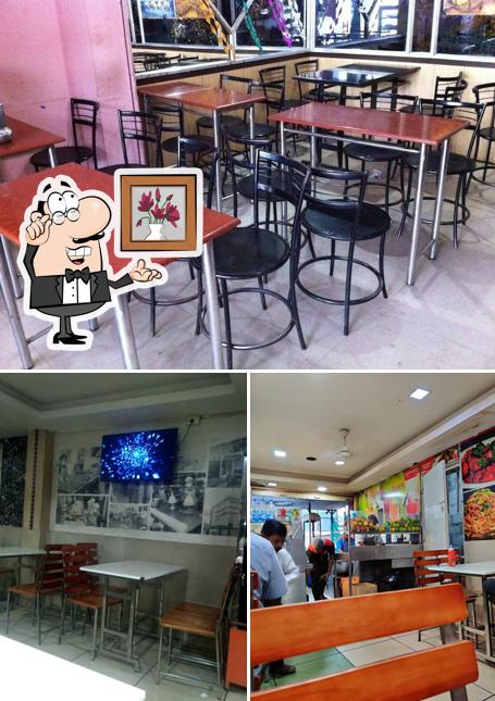 The interior of KR Bakes