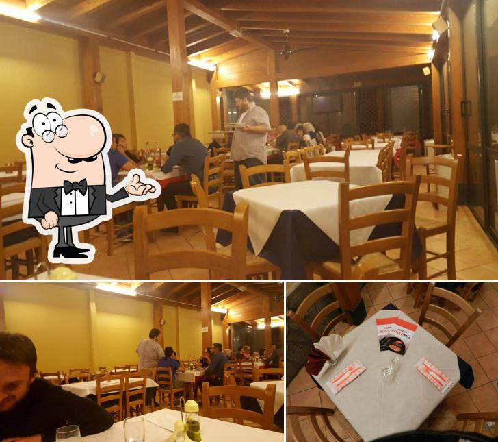 Dai un'occhiata agli interni di Pizzeria Spaghetteria Rossoblù