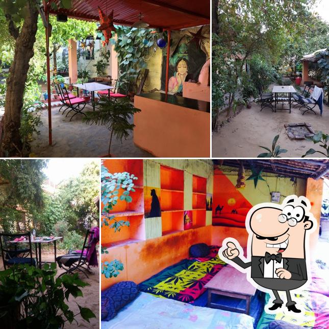 The interior of Doctor Family Pizzeria And Mami Hostel