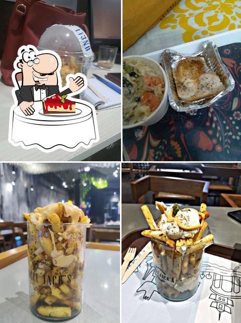 UNCLE JACK'S provides a range of desserts
