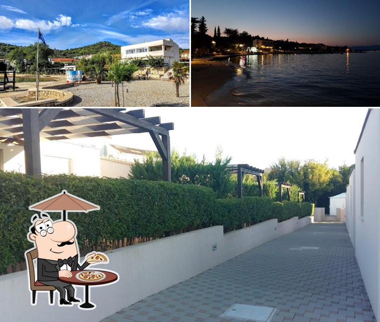 Guarda la parte esterna di Vile Dalmacija