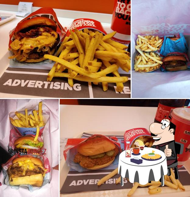 Concediti un bell'hamburger a Burgez