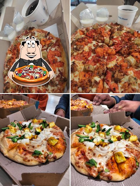 At Domino's Pizza Chowki Chauraha, Bareilly, you can get pizza