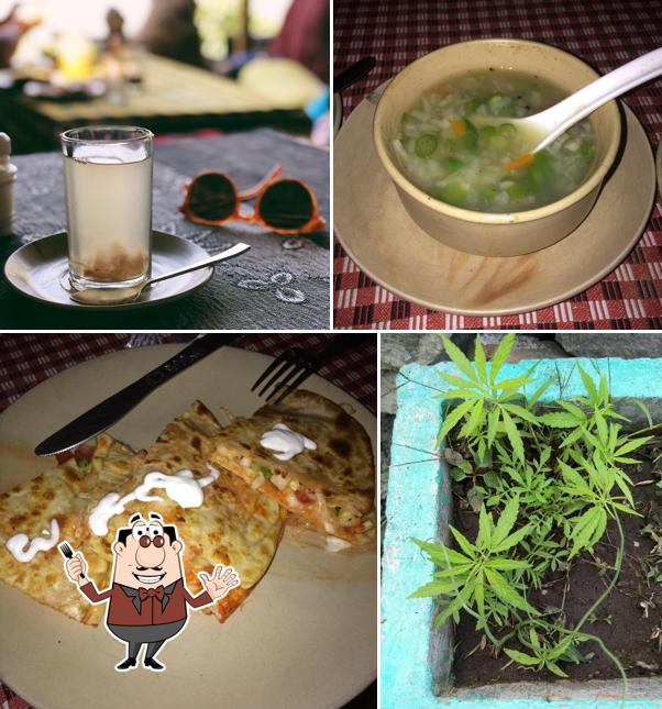 Food at Ganga beach cafe