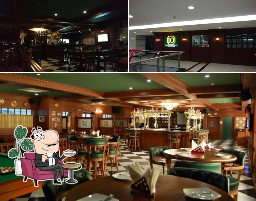 Check out how 10 Downing Street looks inside