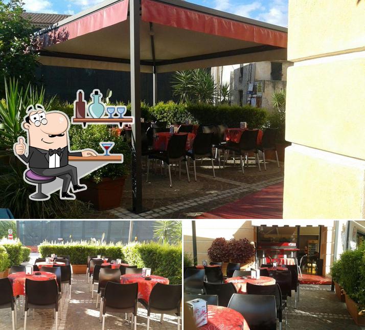 Gli interni di Bar Mascalzone