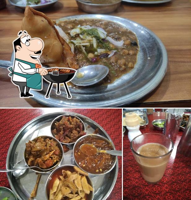 Pick meat dishes at Lucky Vaishnu Dhaba