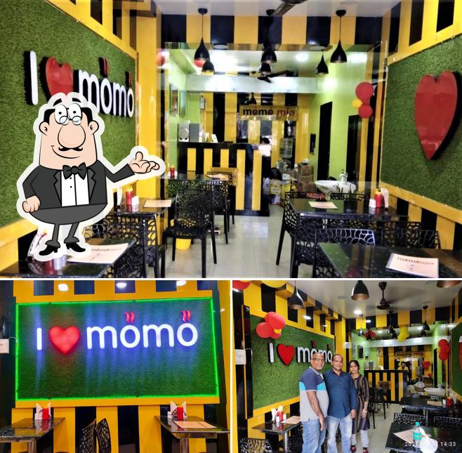 The interior of MOMOMIA