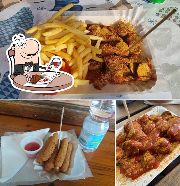 Prenditi i piatti di carne a Mary's Imbiss