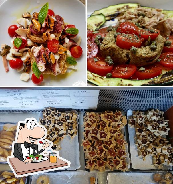 Platti al Panificio Biscottificio Del Borgo