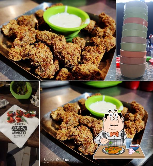 Chicken wings at Three Monkeys Resto Bar