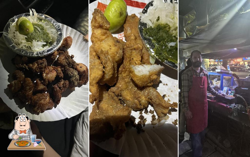 Chicken wings at Baba ji chicken corner