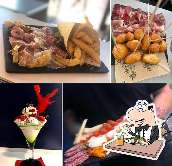 Platti al Caffè Rimembranza by Violetta