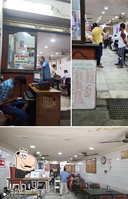The interior of ARYABHAVAN HIGH CLASS VEGETARIAN