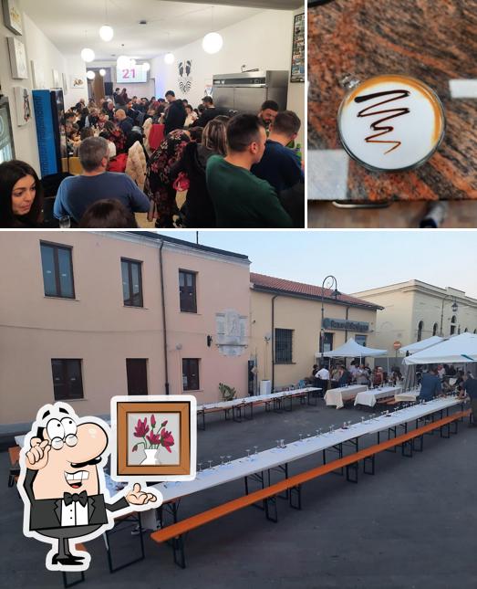 La interni e cibo del ristorante