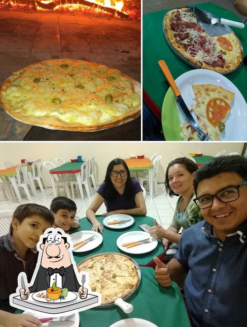 Comida em Tonhão Pizzaria