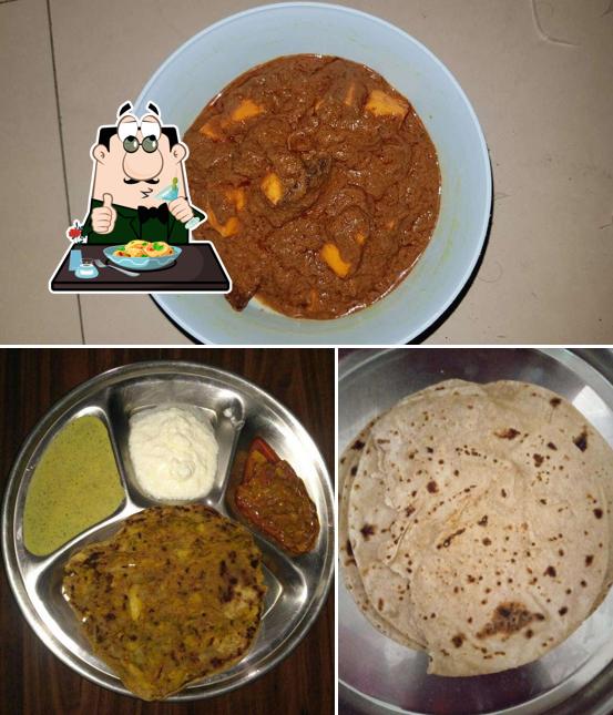 Food at Shri Vaishnav Dhaba