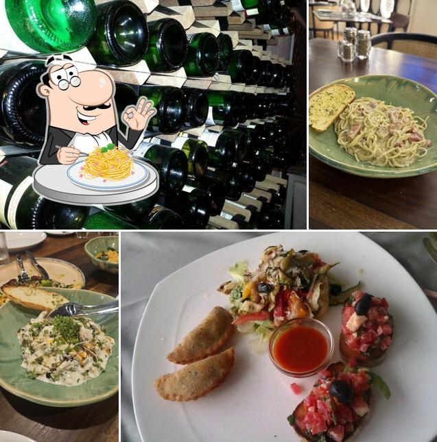 Spaghetti carbonara at Via Milano