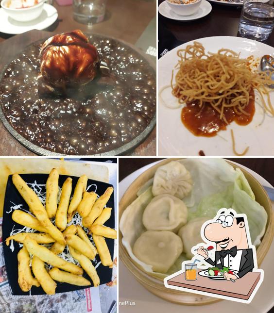 Food at Chives KK Nagar - 100% Vegetarian. Chinese, Thai & Italian