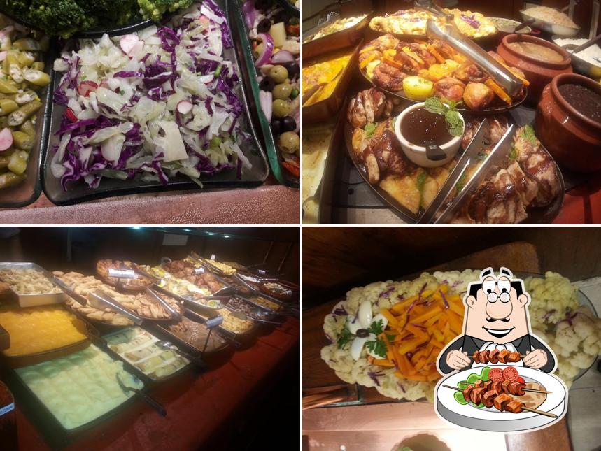 Comida em Divino Fogão