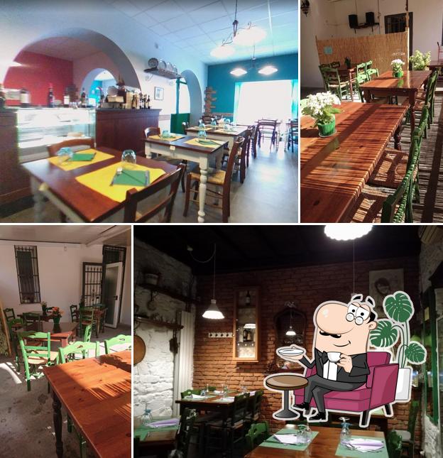 Siediti a un tavolo di Osteria La Piccola