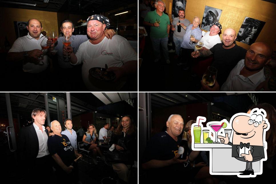 Vedi questa immagine di Evolution Bar