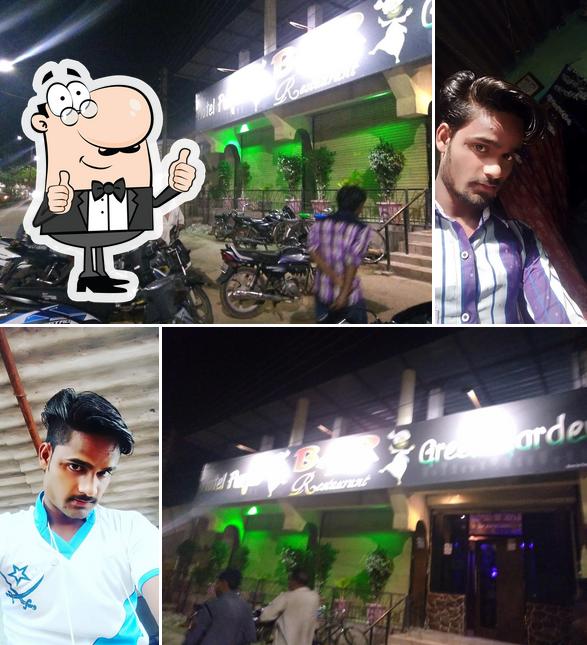 Look at the image of Hotel Sere Punjab