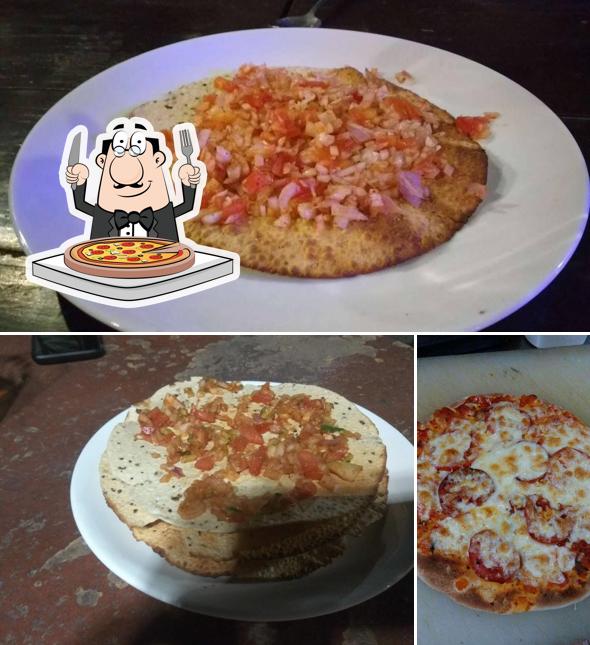 Pick pizza at Le Jardin By Bhagini