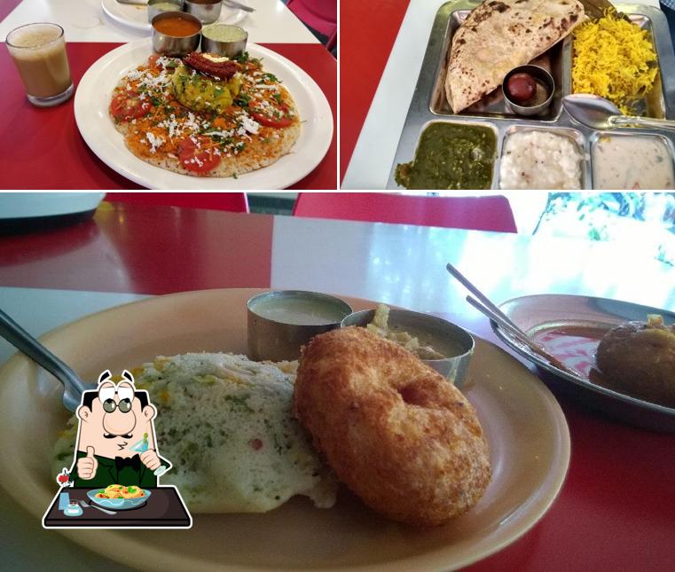 Meals at Srinidhi Sagar