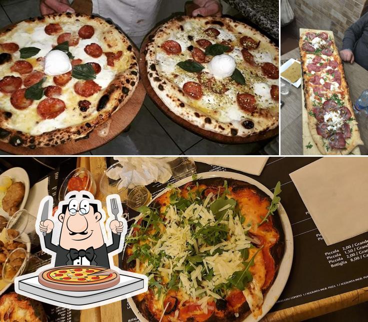 A Pizzavà, puoi provare una bella pizza
