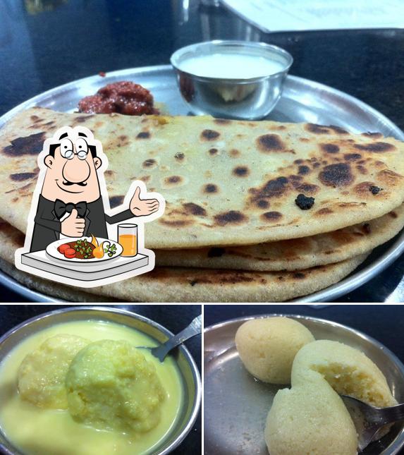 Food at Kolkata Mithai