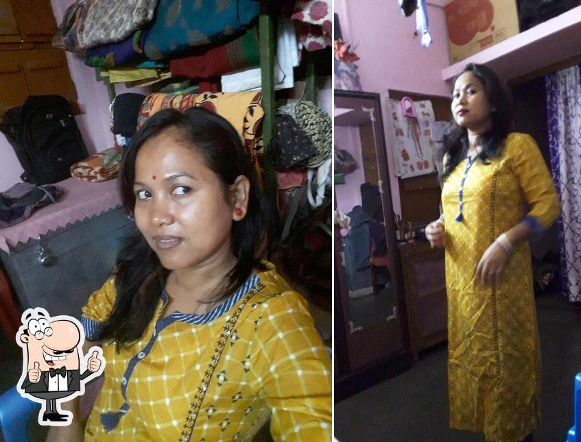 See the pic of Kalu's Tea Stall