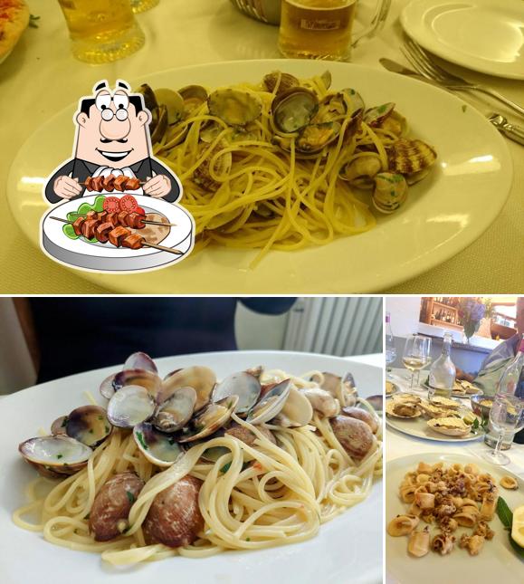 Platti al Ristorante Pizzeria Valverde