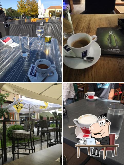 Dai un'occhiata agli interni di Caffe Bar & Night Club Paladin