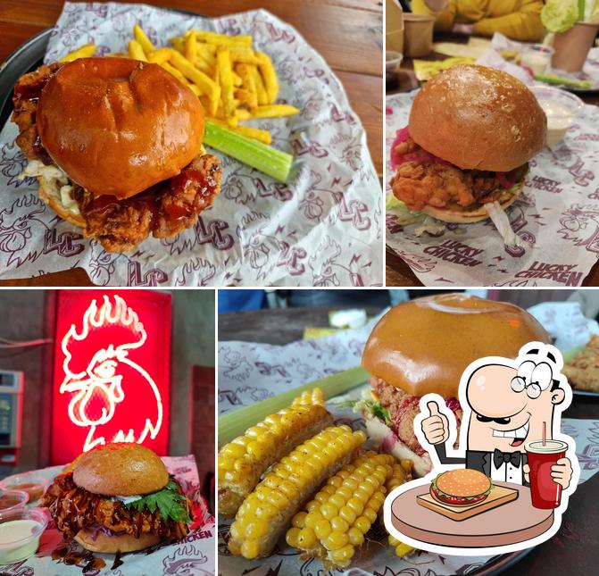 לאקי צ'יקן ביתן אהרון Lucky Chicken