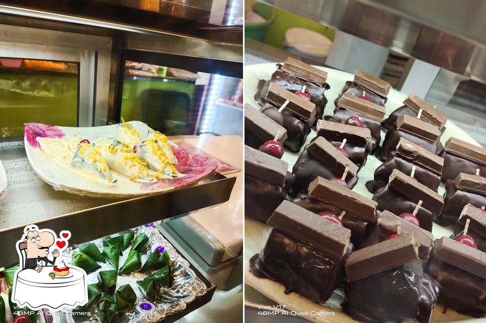 MAST BANARASI PAAN provides a number of sweet dishes