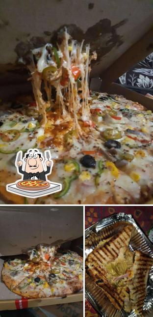Get pizza at MBA Pizza Wala