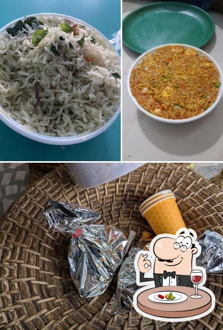 The restaurant's food and exterior