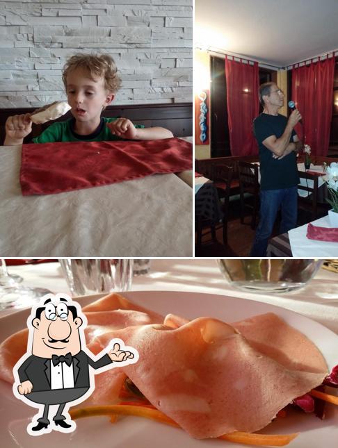 La interni e cibo del ristorante
