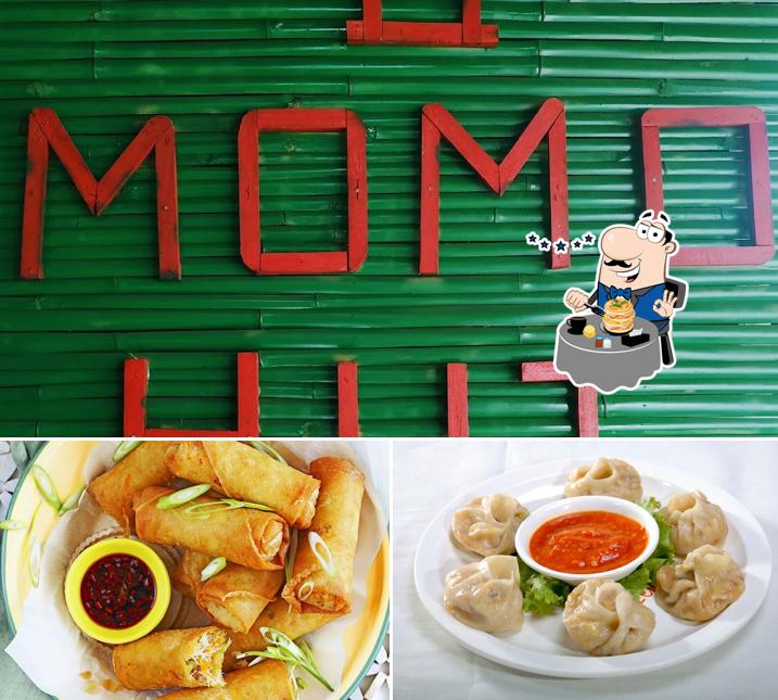Food at Momo Hut