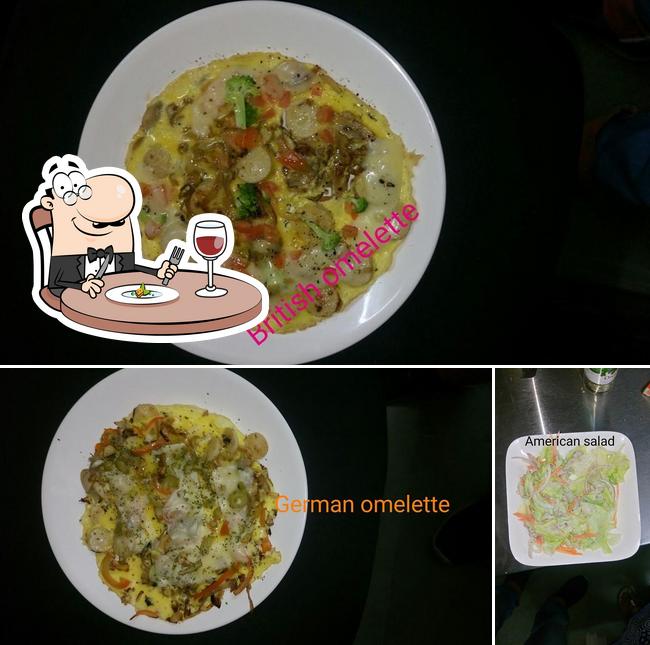 Meals at Cafe Egg N i