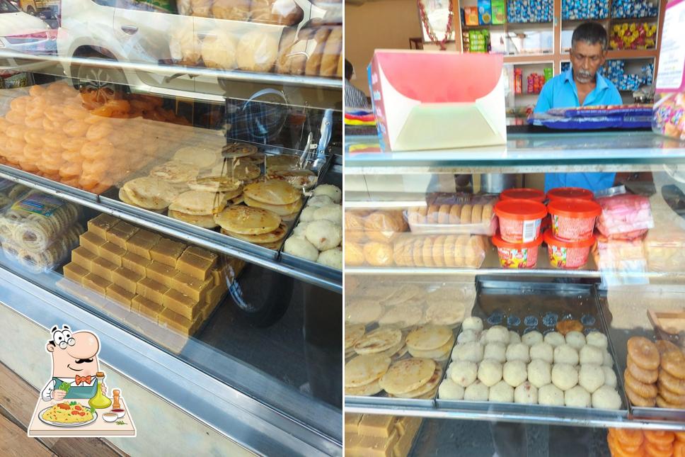 Food at Jawahar Sweets