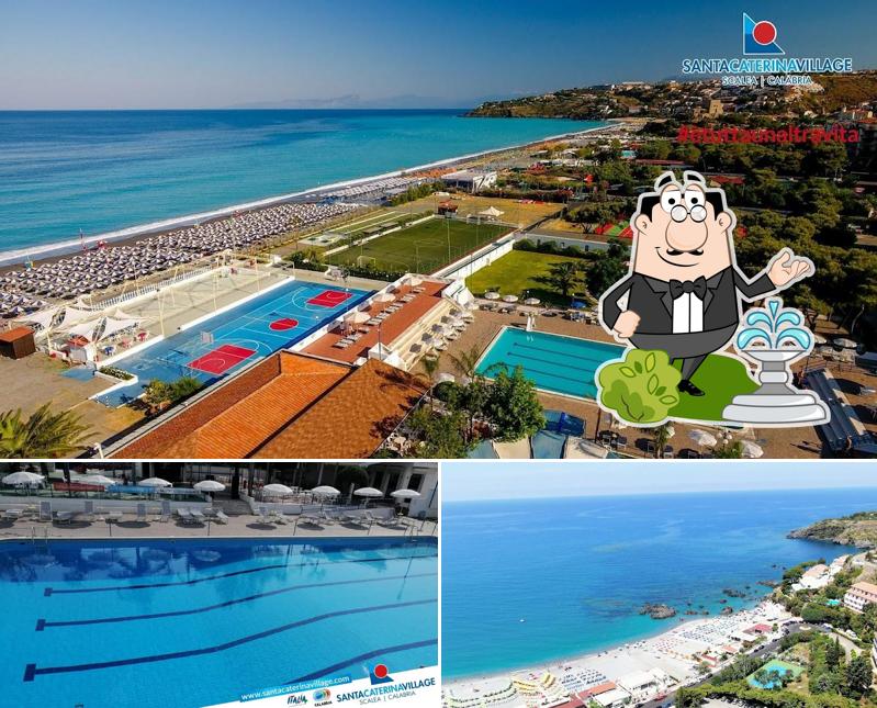 Puoi goderti l'aria fresca da seduto all'esterno di Hotel Santa Caterina Village