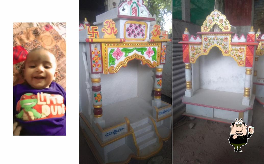 Riyanshi daal Bati dhaba provides a variety of beverages