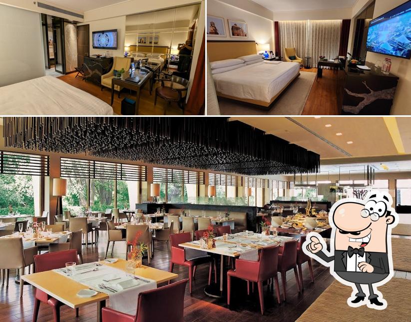 Take a seat at one of the tables at The Oberoi, New Delhi